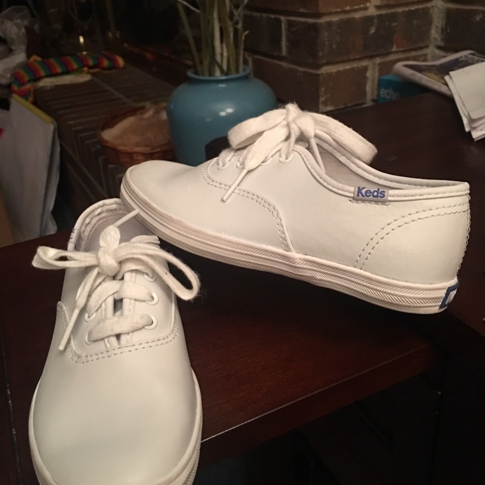 Kids white leather Keds